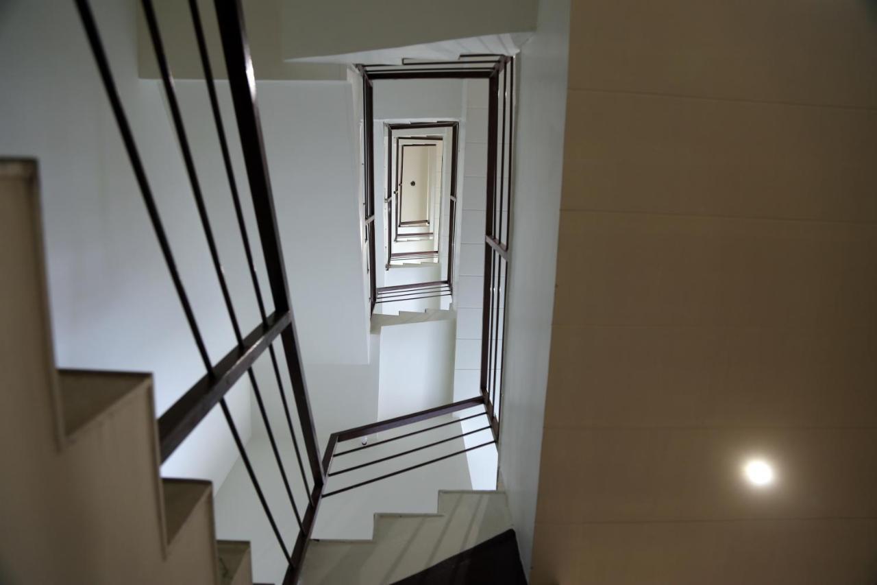 Hotel Nova Pride Rádžkót Exteriér fotografie